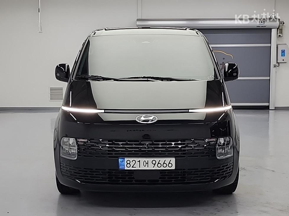 Hyundai Staria — miniaturë 2