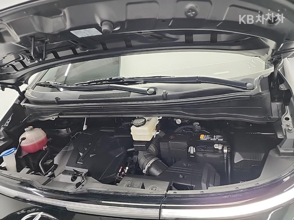 Hyundai Staria — miniaturë 5