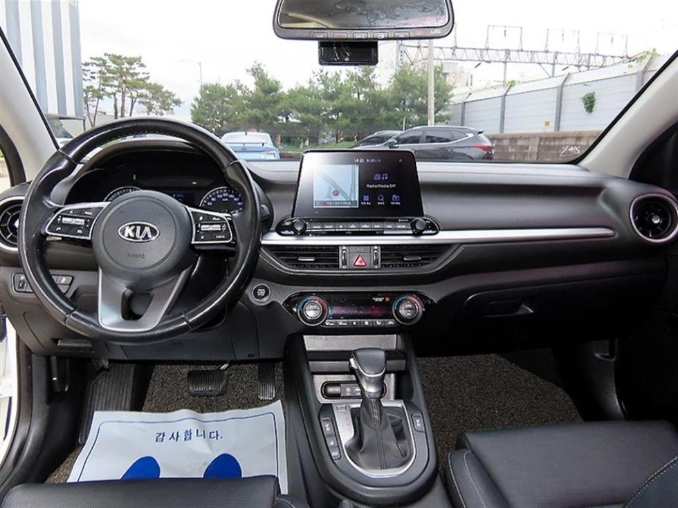 2019 - kia k3