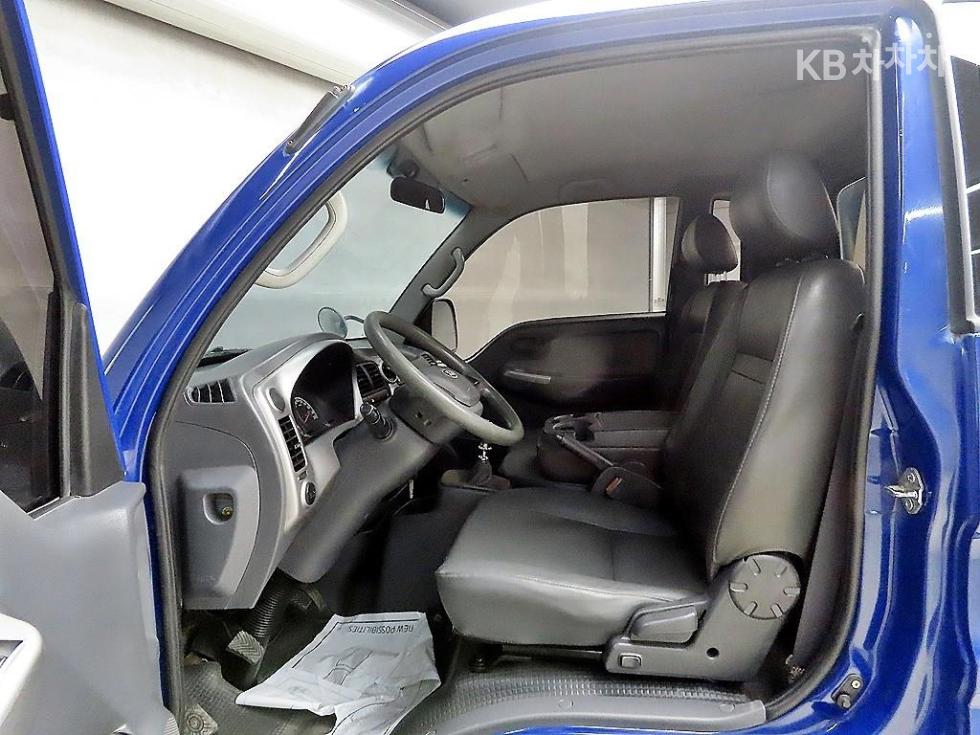 2013 - kia bongo iii