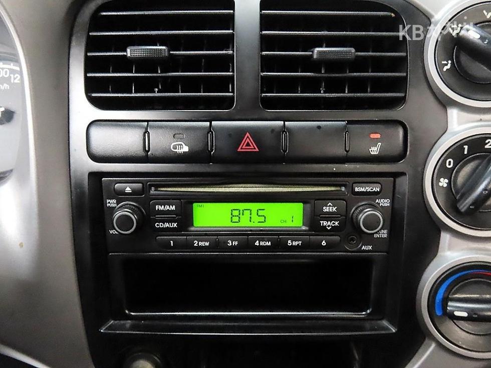 2013 - kia bongo iii