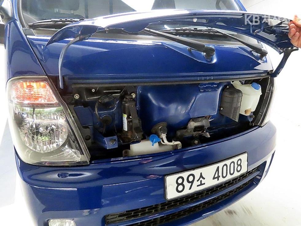 2013 - kia bongo iii