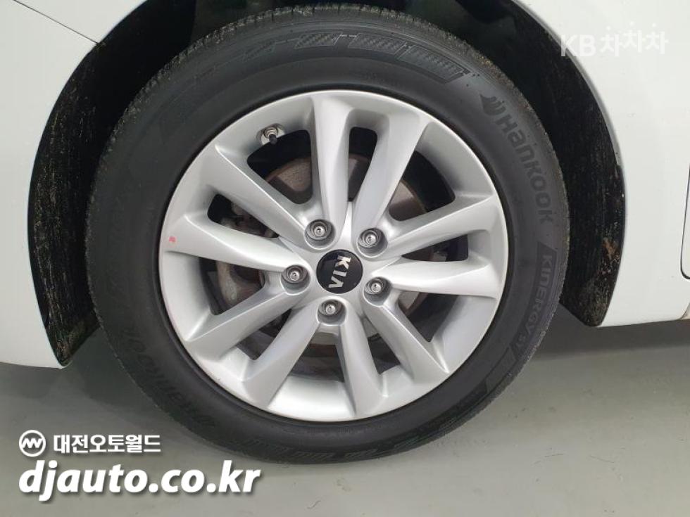 2016 - kia k3