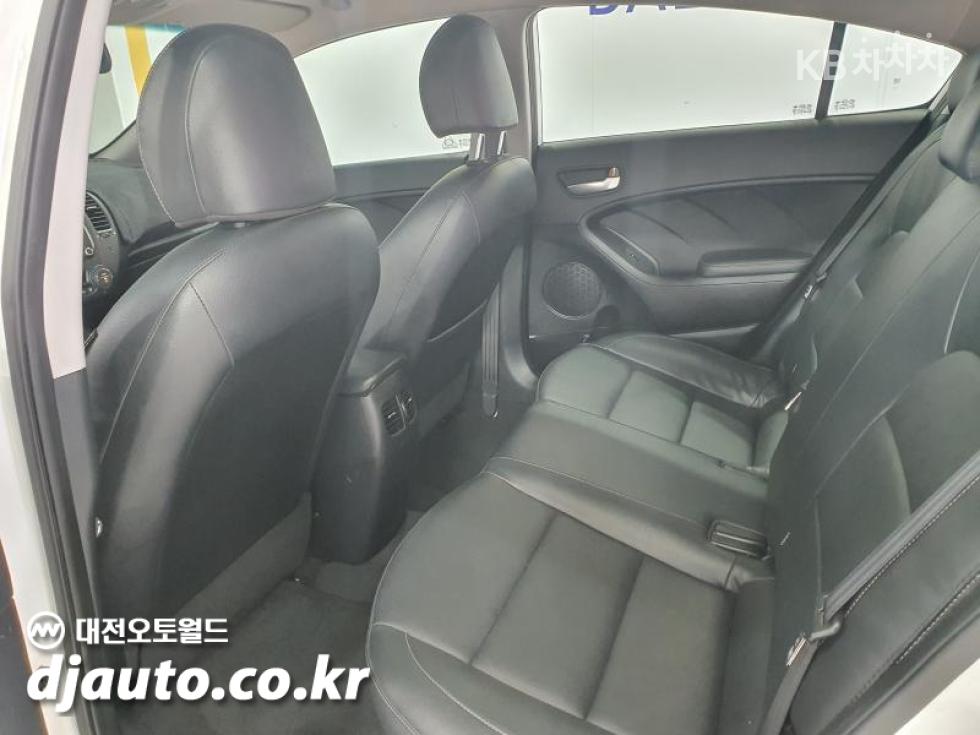 2016 - kia k3