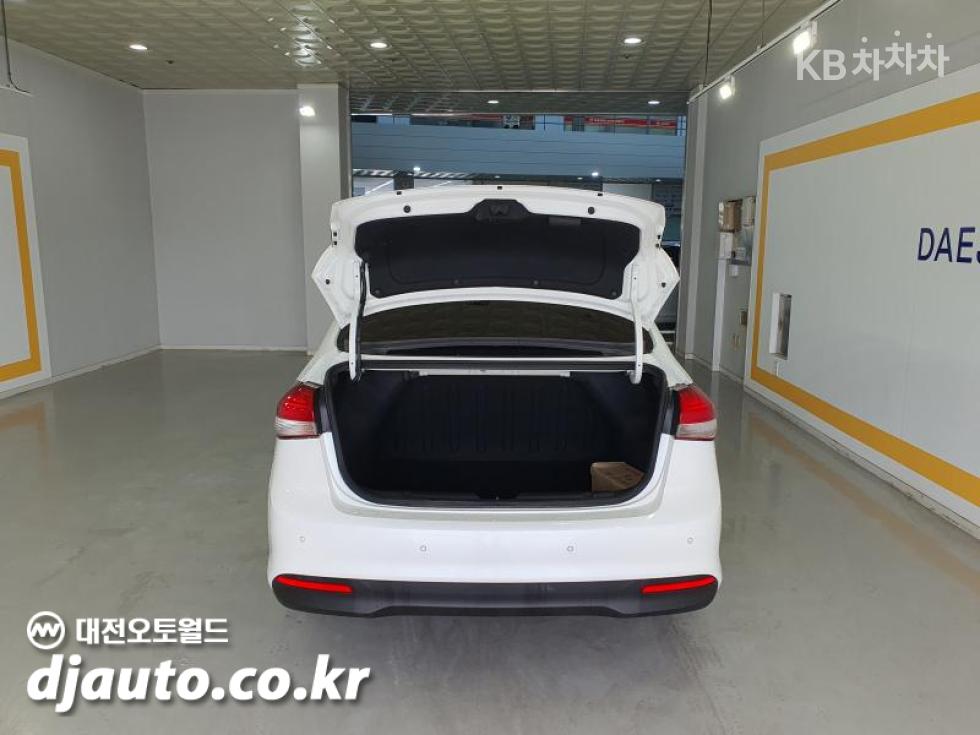 2016 - kia k3