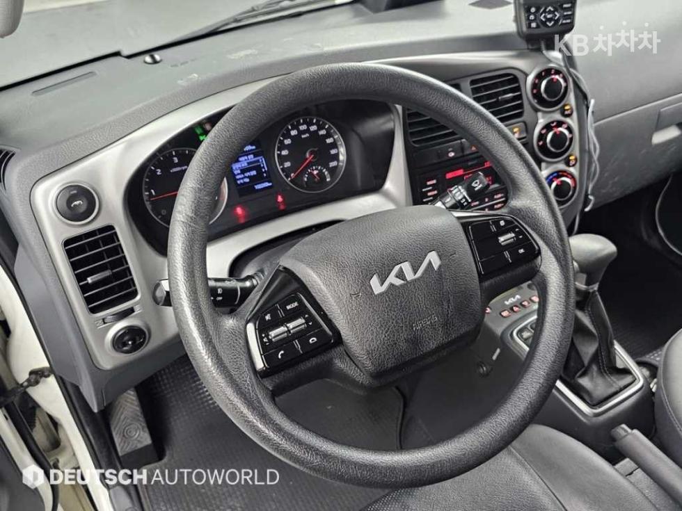 2022 - kia bongo iii