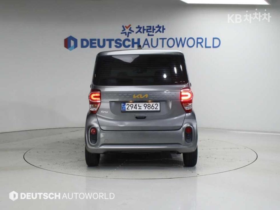 2022 - kia ray