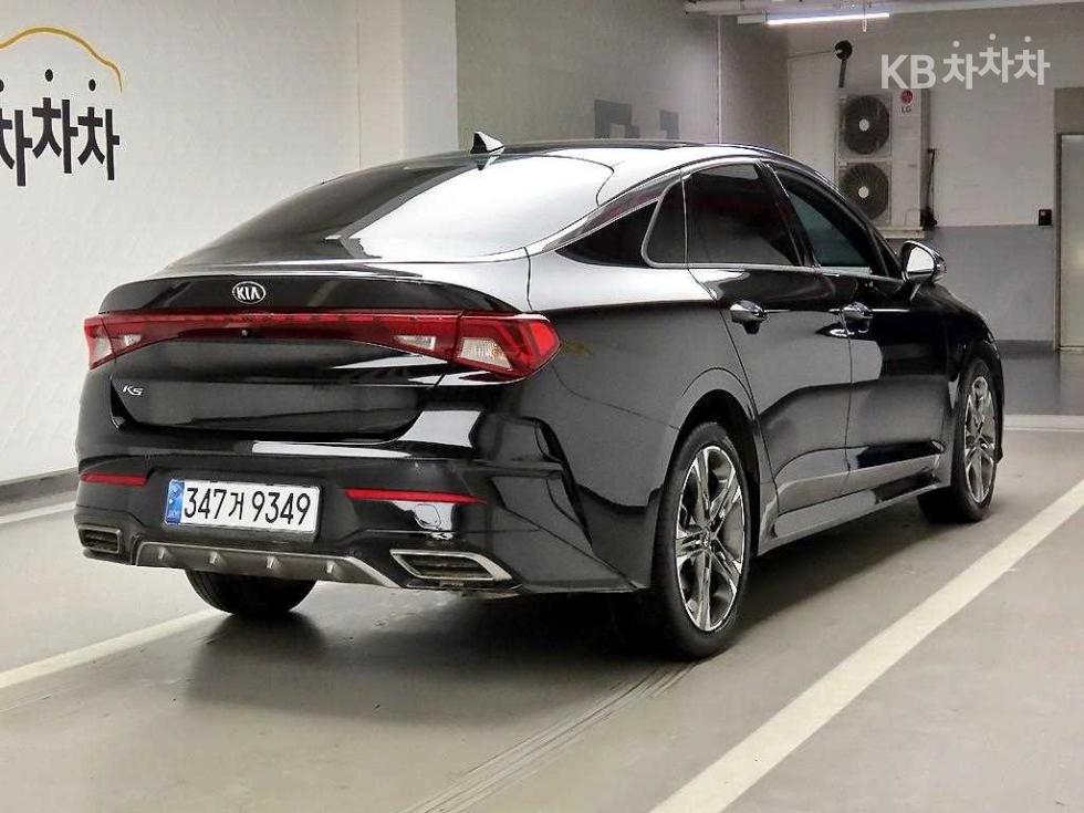 2021 - kia k5