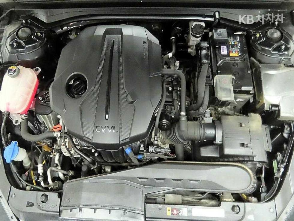 2021 - kia k5