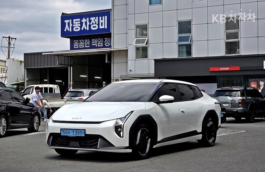 기아 EV4 롱레인지 2WD 에어