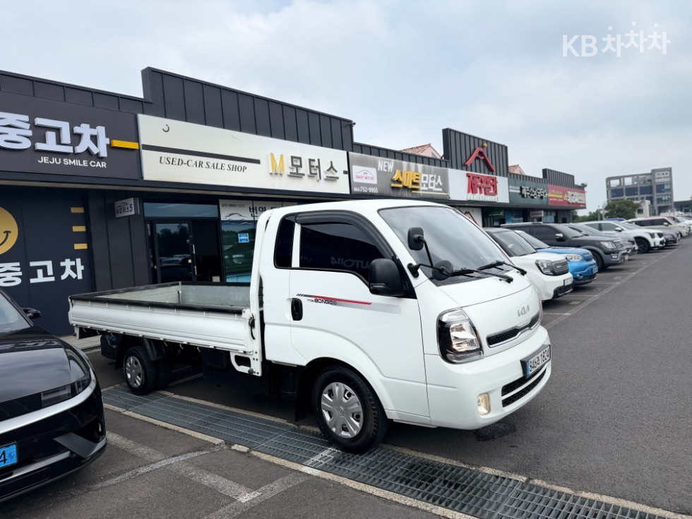2023 - kia bongo iii