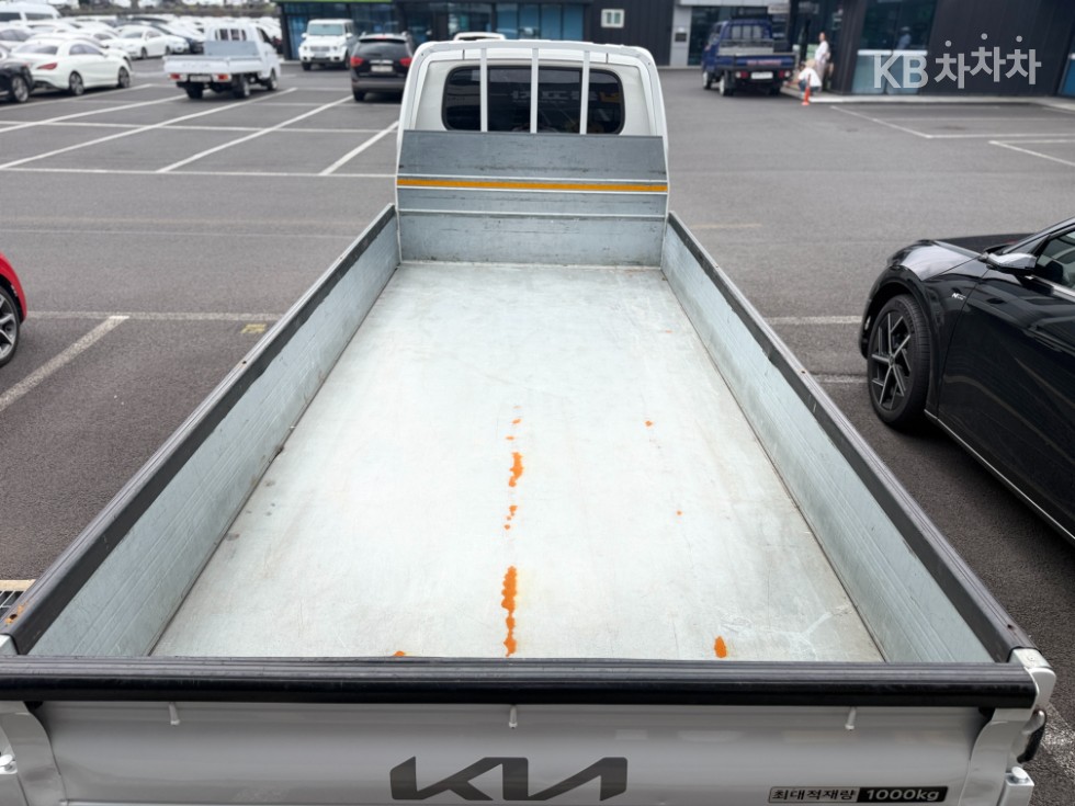 2023 - kia bongo iii