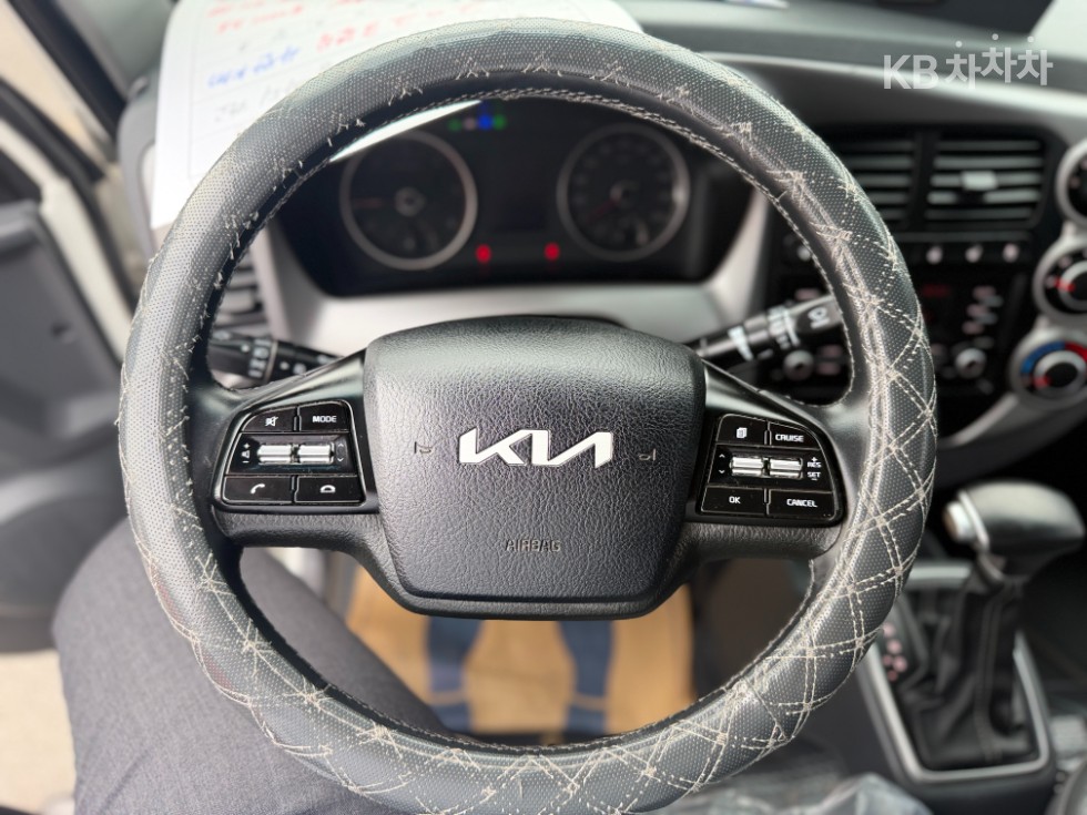 2023 - kia bongo iii