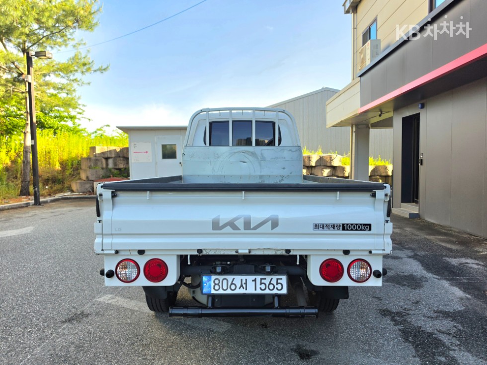 2025 - kia bongo iii