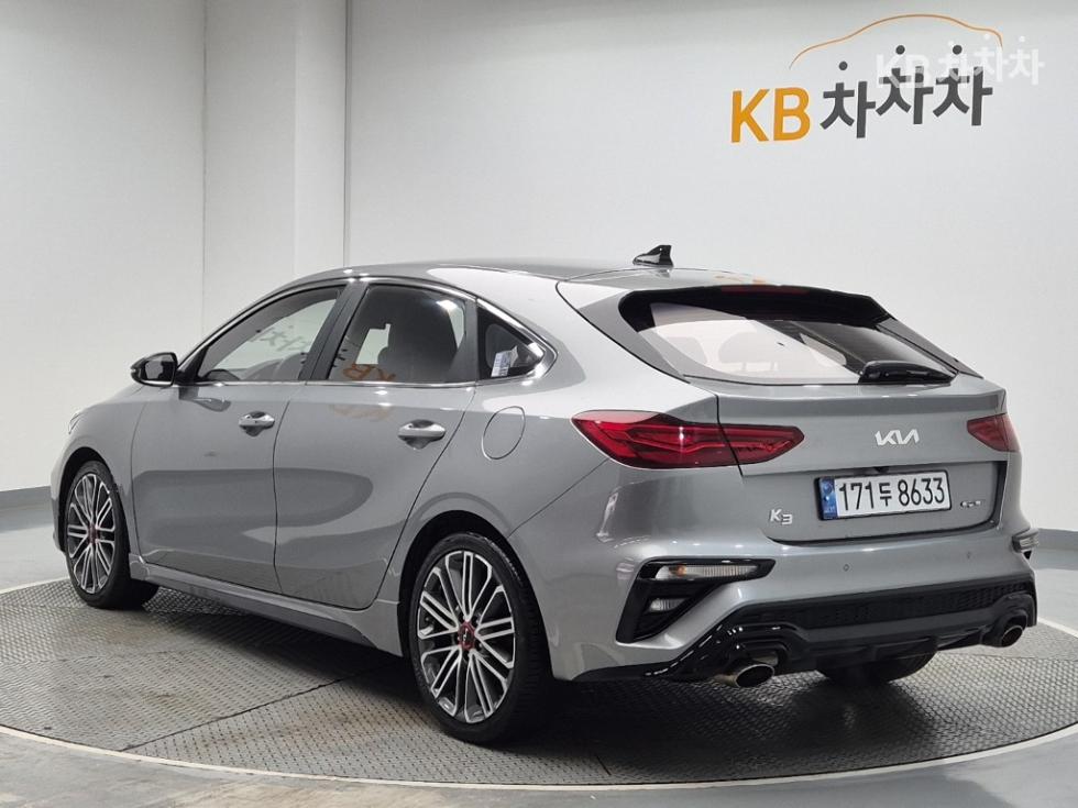 2022 - kia k3