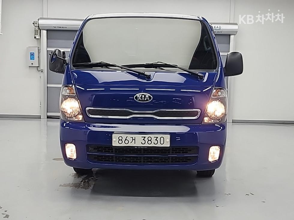 2018 - kia bongo iii