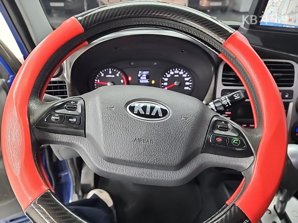 2018 - kia bongo iii