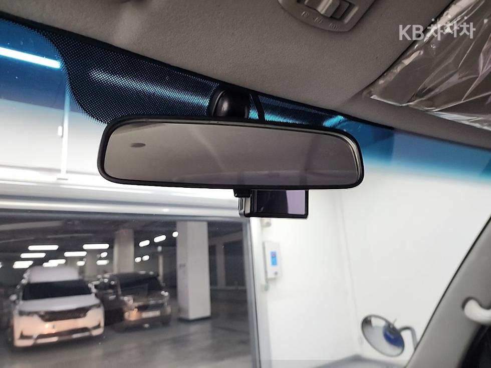 2018 - kia bongo iii