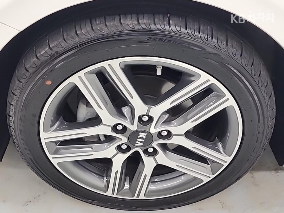 2019 - kia k3