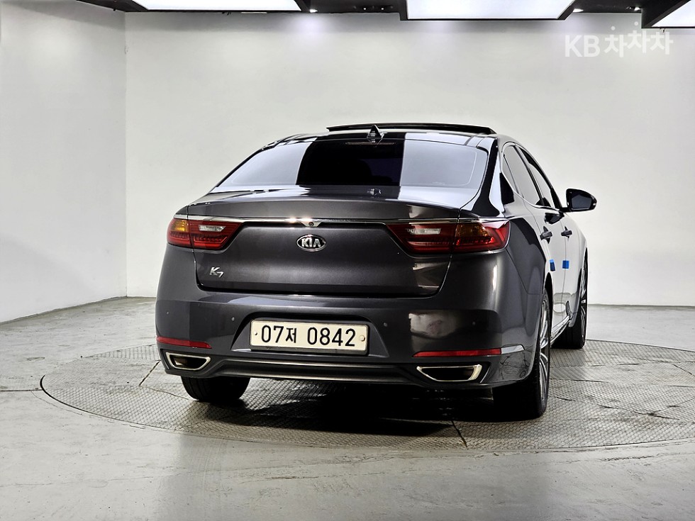 2016 - kia k7