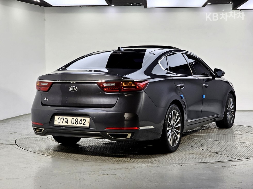 2016 - kia k7