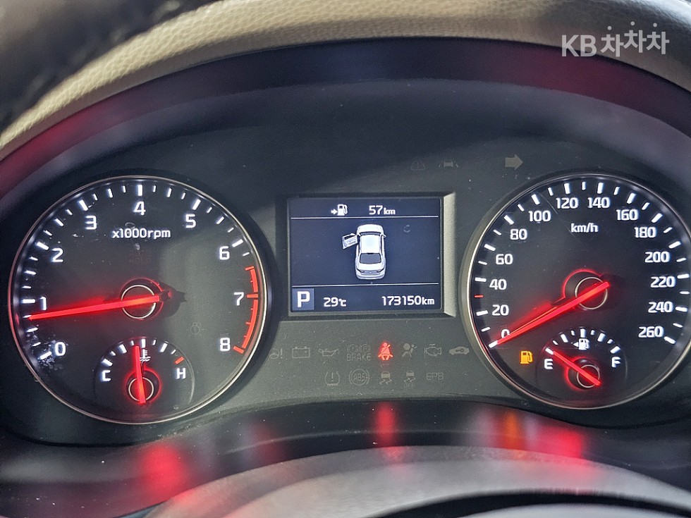 2016 - kia k7