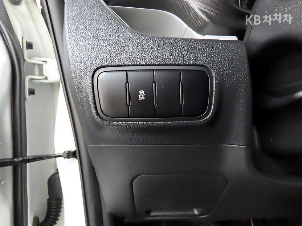 2022 - kia ray