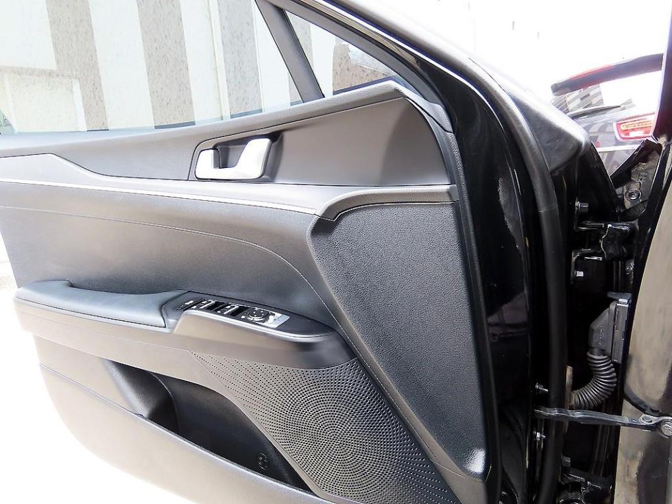 2020 - kia k5