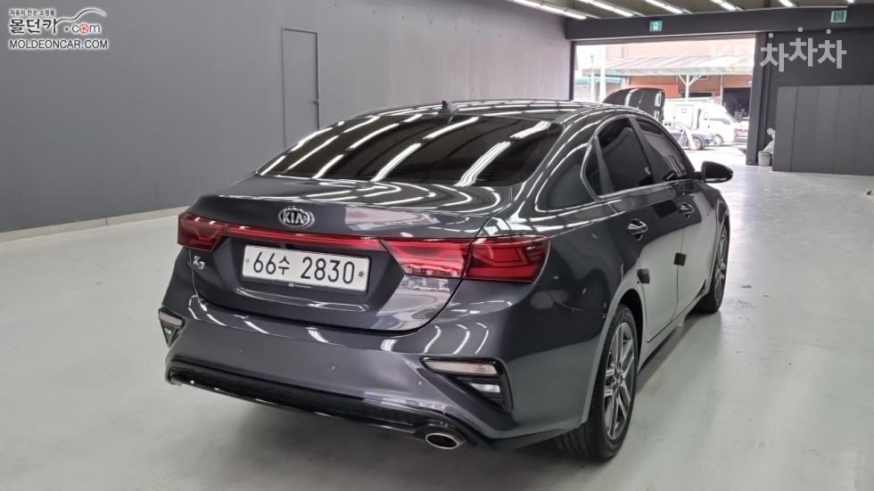 2019 - kia k3