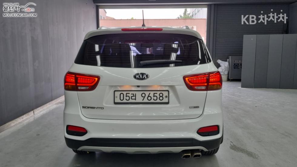2018 - kia sorento