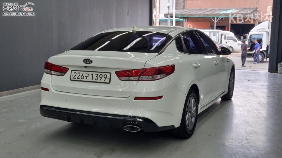 2019 - kia k5
