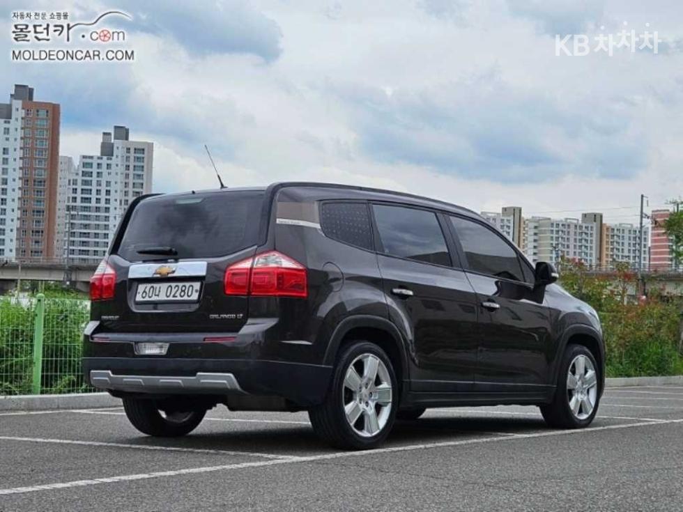 Chevrolet Orlando — miniaturë 4