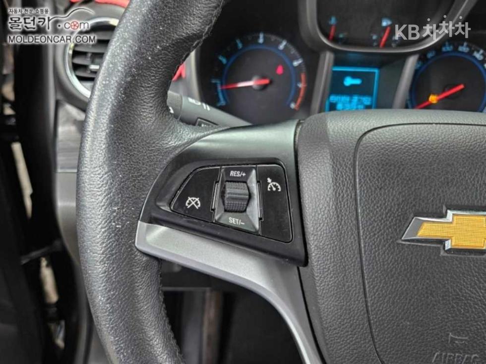 Chevrolet Orlando — miniaturë 10
