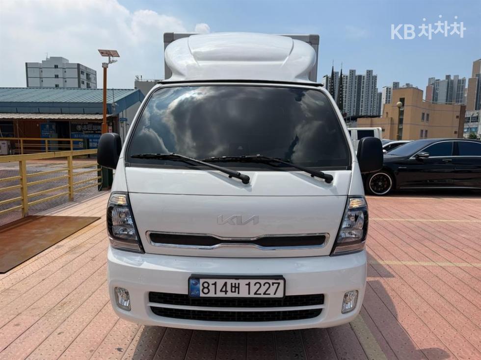 2025 - kia bongo iii