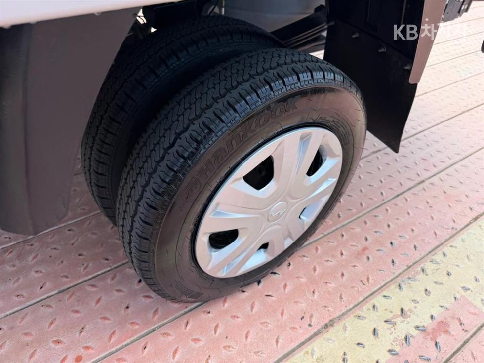 2025 - kia bongo iii