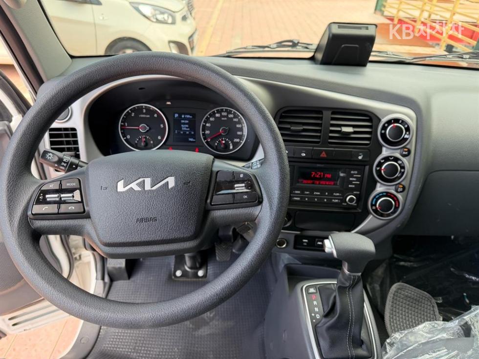 2025 - kia bongo iii