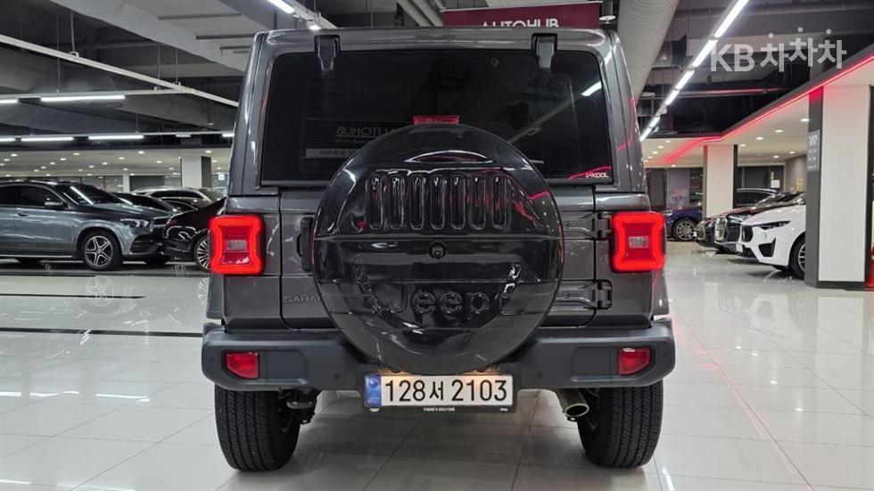 2025 - jeep wrangler