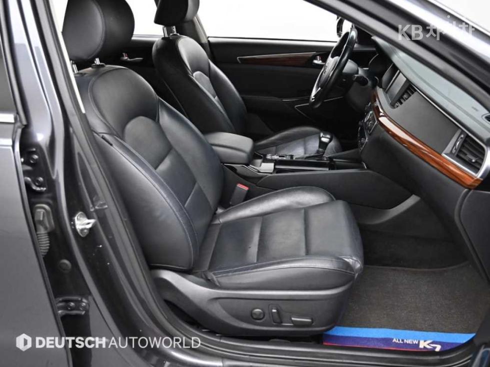 2017 - kia k7