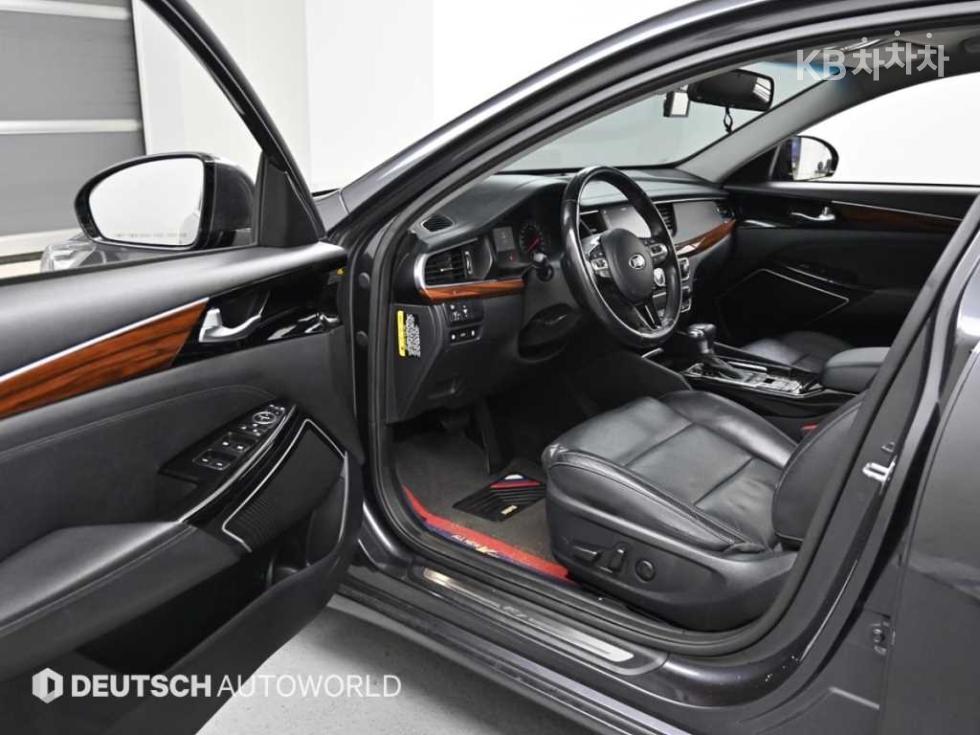 2017 - kia k7