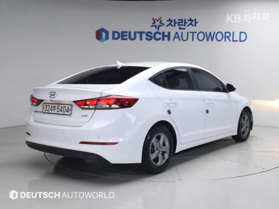 Hyundai Avante — miniaturë 2