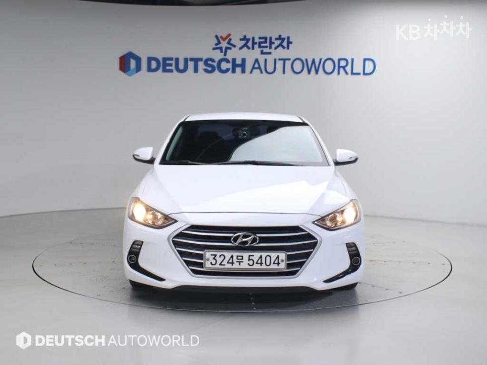 Hyundai Avante — miniaturë 3