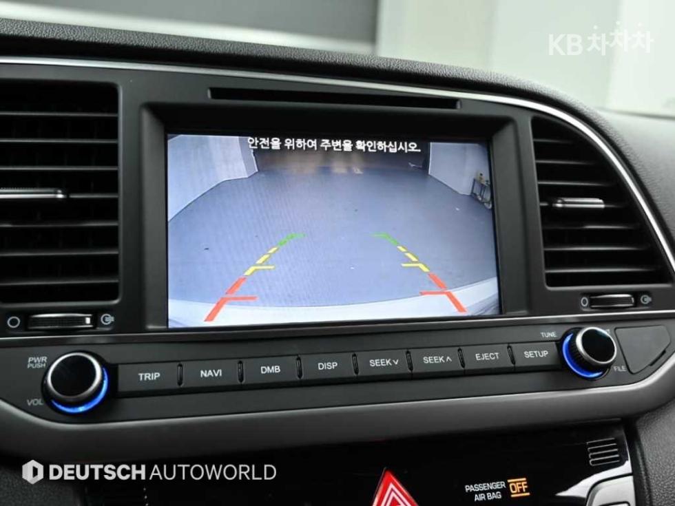 Hyundai Avante — miniaturë 15