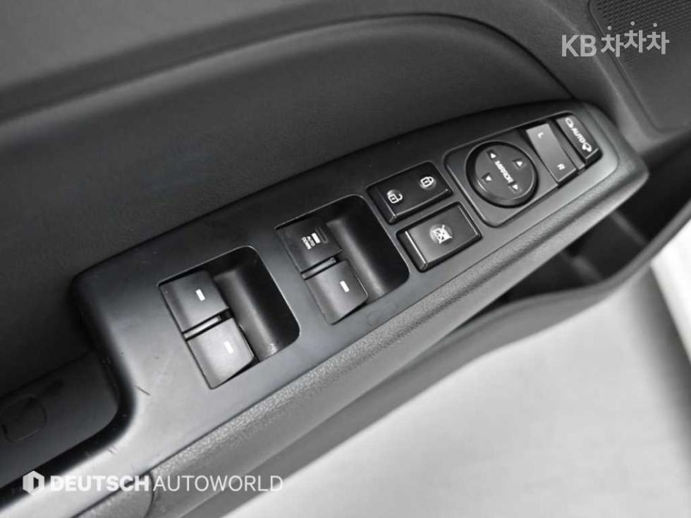 Hyundai Avante — miniaturë 16