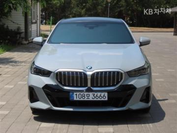 BMW 5er 523d xDrive — foto 1