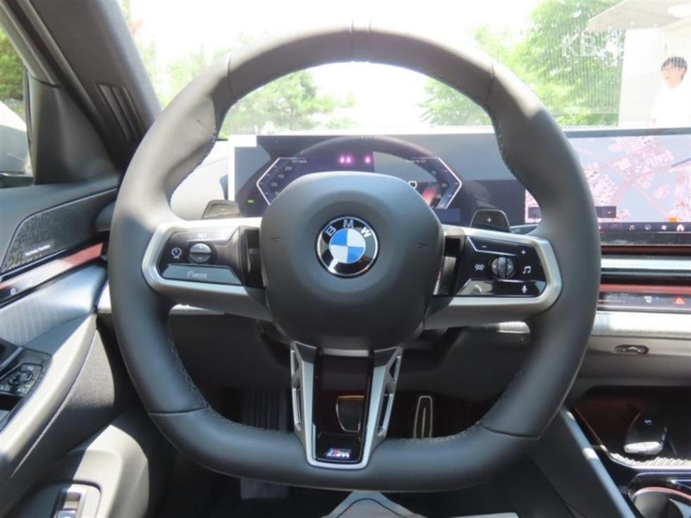 BMW 5er — miniaturë 16