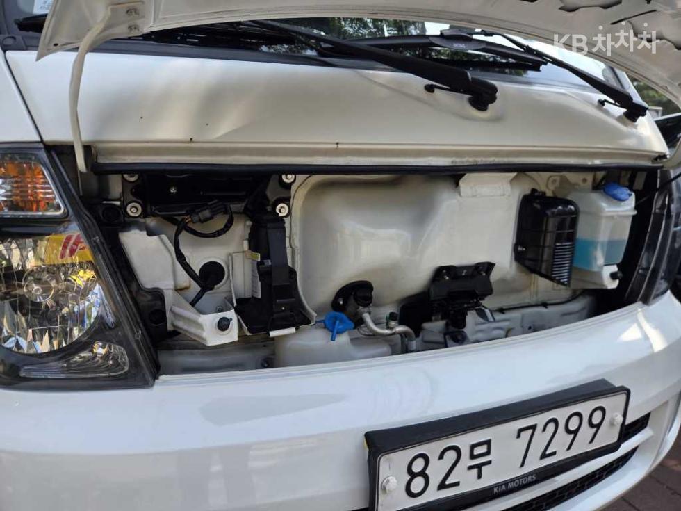 2018 - kia bongo iii