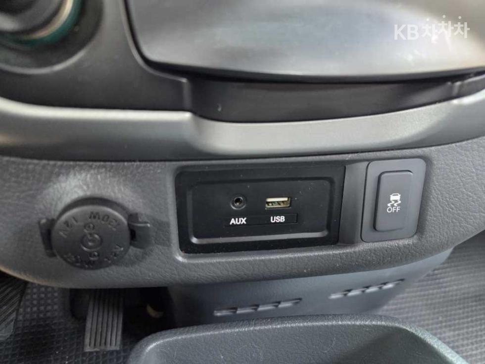 2018 - kia bongo iii