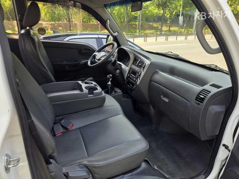 2018 - kia bongo iii