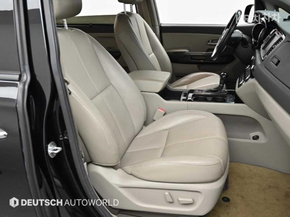 2016 - kia carnival