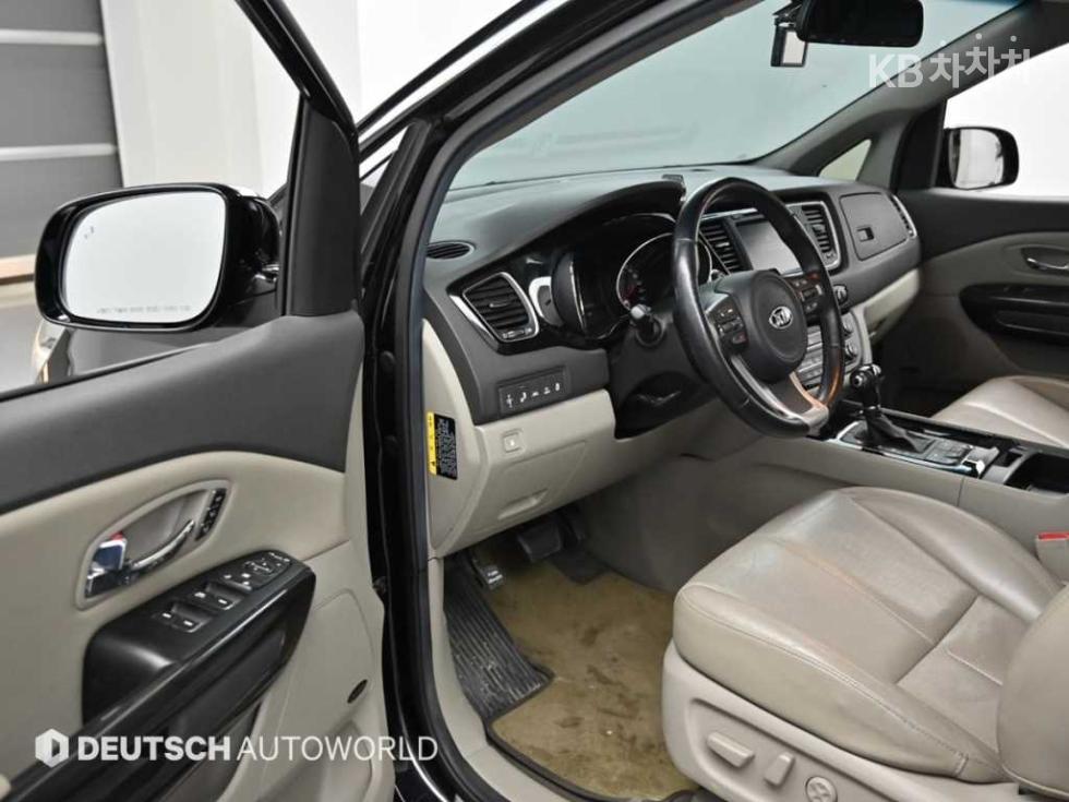 2016 - kia carnival